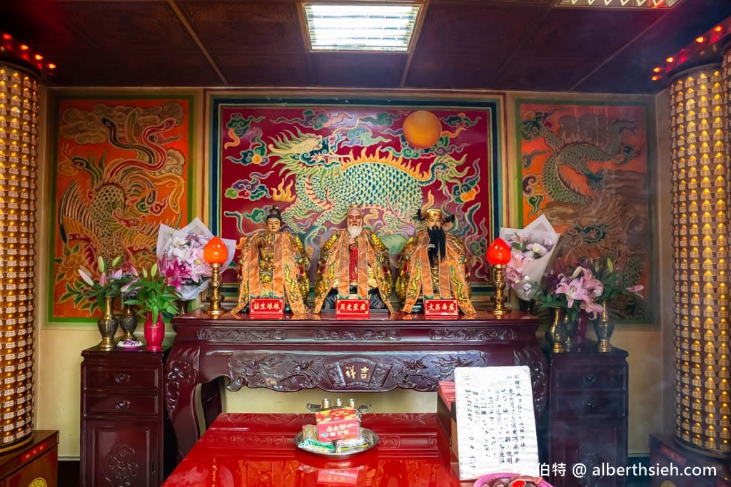 桃園財神廟推薦｜南崁五福宮，全台最古老財神廟，靈蛇坐鎮