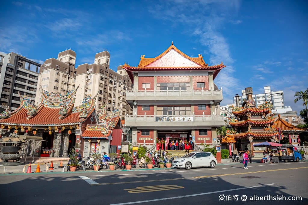 桃園財神廟推薦｜南崁五福宮，全台最古老財神廟，靈蛇坐鎮