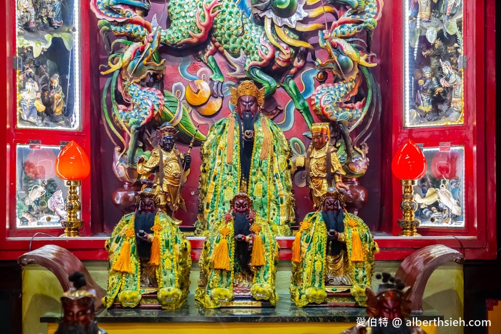 桃園財神廟推薦｜南崁五福宮，全台最古老財神廟，靈蛇坐鎮