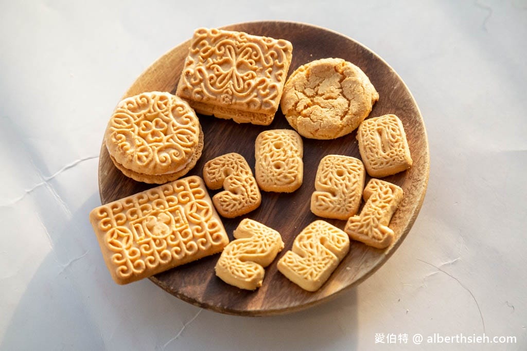 嘉義朴子成功食品廠(手工餅乾)｜鐵桶傳統古早味夾心餅乾超推薦