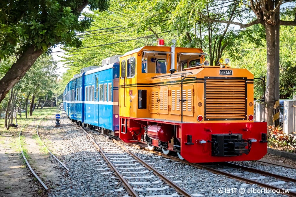 嘉義免門票親子景點｜蒜頭糖廠-蔗埕文化園區，吃冰棒、搭五分車