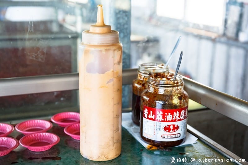 桃園觀音來來牛家莊｜工業區裡的美味清燉牛肉麵