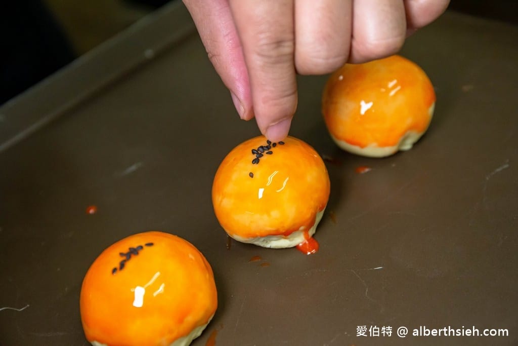 再來鴨酥皮蛋黃酥｜桃園中壢隱藏版團購美食，多層次口感千層撩妹餅