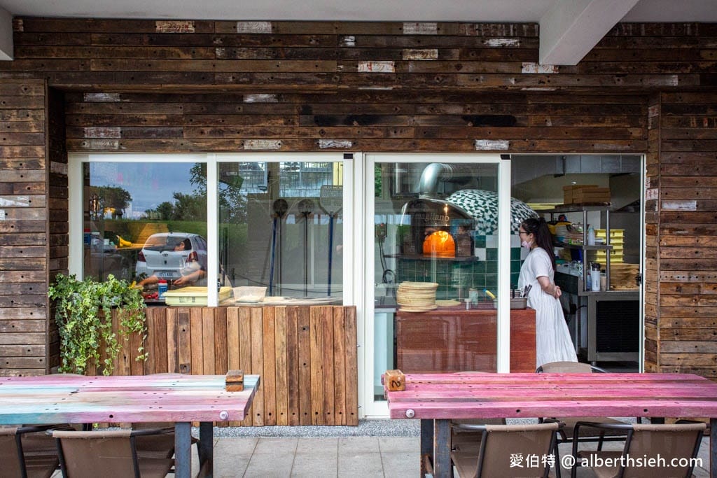 宜蘭南方澳景觀咖啡廳|笑ㄟCafe,內埤海灘情人灣180度海景 - 第8張圖 宜蘭南方澳景觀咖啡廳|笑ㄟCafe,內埤海灘情人灣180度海景