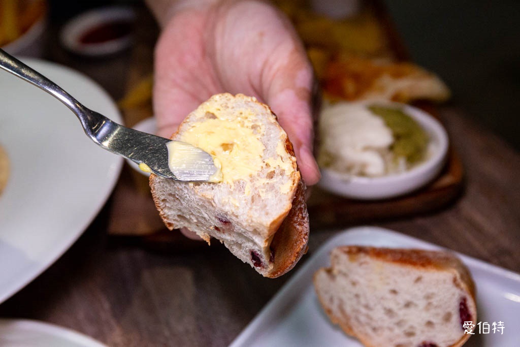 桃園青埔高評價西餐廳｜ANGLE 371，約會聚餐、近高鐵機捷A18 @愛伯特