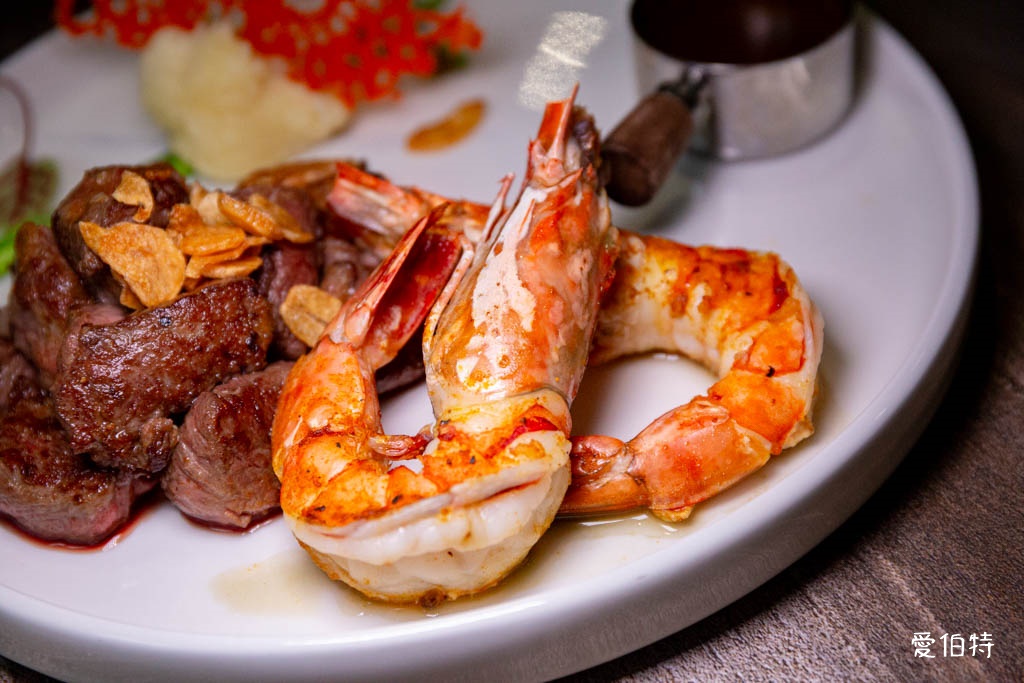 桃園青埔高評價西餐廳｜ANGLE 371，約會聚餐、近高鐵機捷A18 @愛伯特