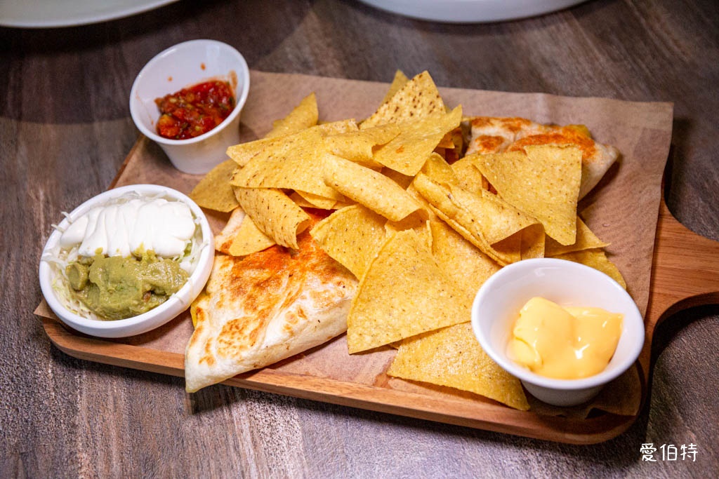 桃園青埔高評價西餐廳｜ANGLE 371，約會聚餐、近高鐵機捷A18 @愛伯特