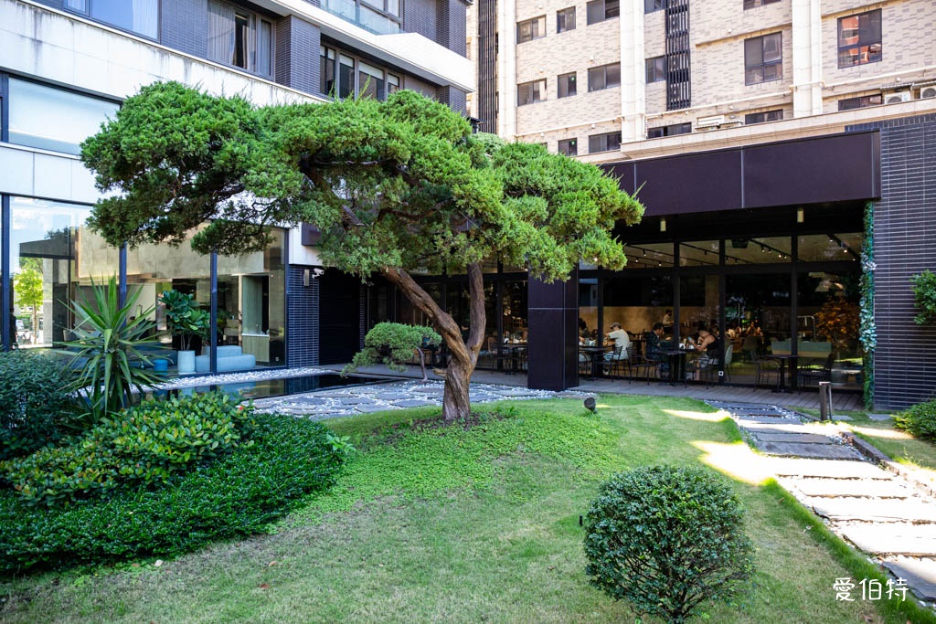 桃園青埔高評價西餐廳｜ANGLE 371，約會聚餐、近高鐵機捷A18 @愛伯特