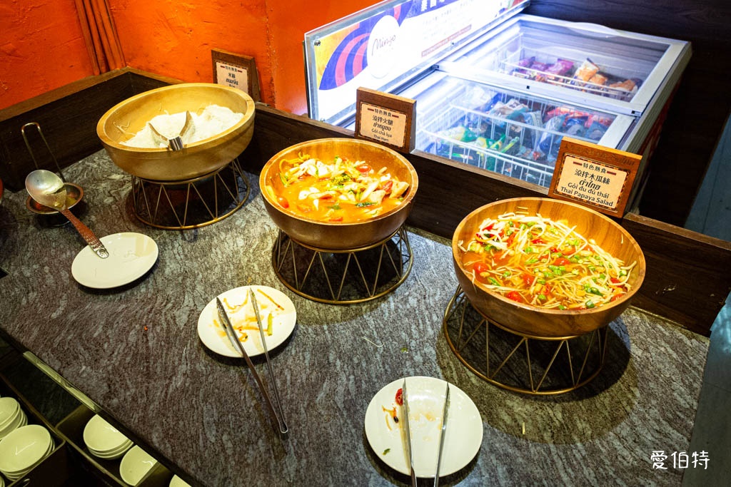 中壢火車站泰式燒肉吃到飽推薦｜大象泰式美食館，百種食材隨你吃，訂位價格 @愛伯特