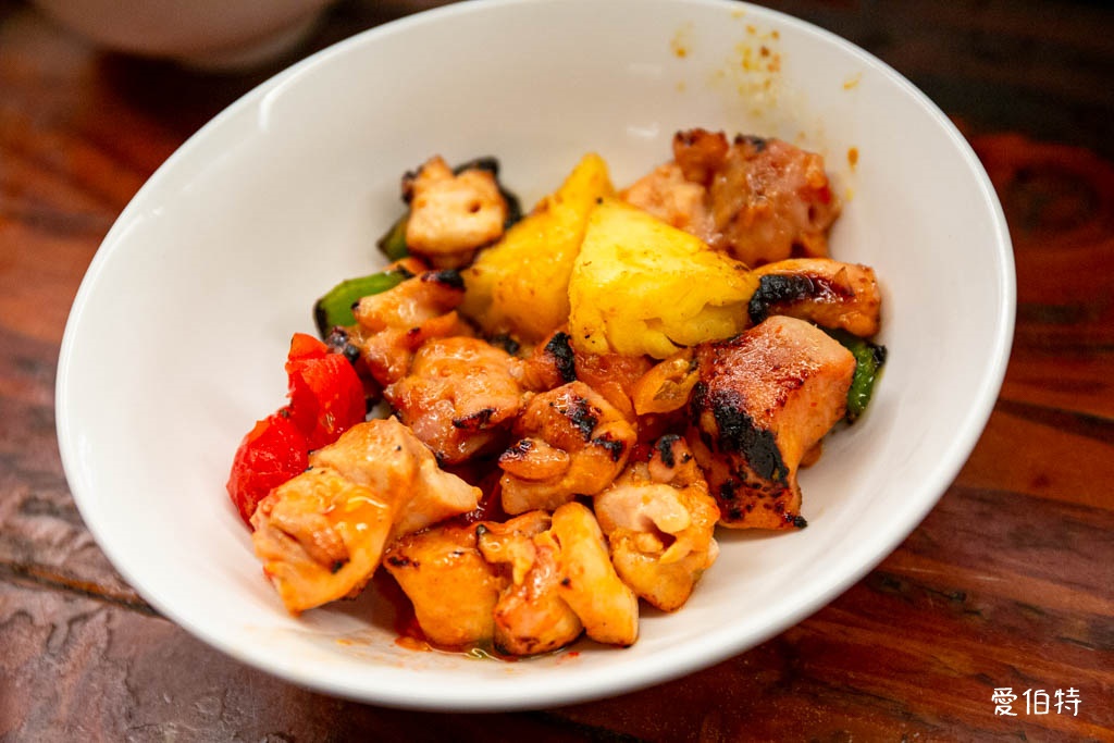 中壢火車站泰式燒肉吃到飽推薦｜大象泰式美食館，百種食材隨你吃，訂位價格 @愛伯特