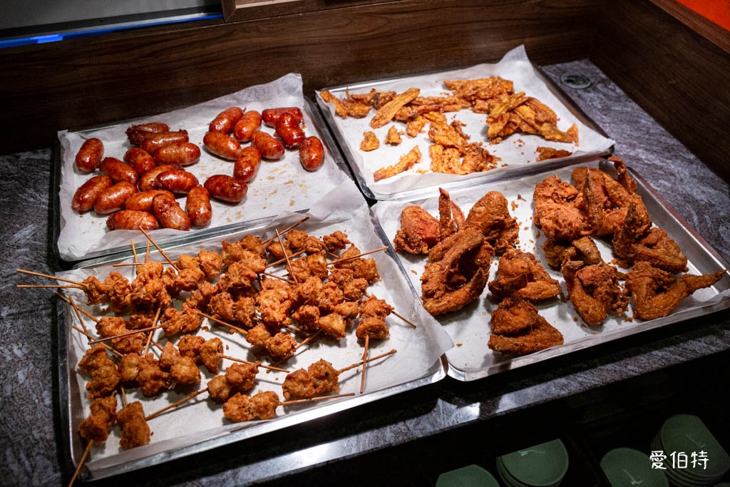 中壢火車站泰式燒肉吃到飽推薦｜大象泰式美食館，百種食材隨你吃，訂位價格 @愛伯特