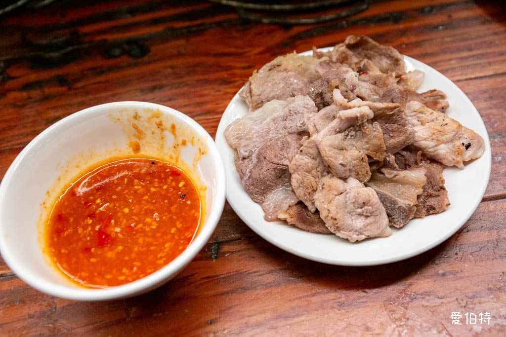 中壢火車站泰式燒肉吃到飽推薦｜大象泰式美食館，百種食材隨你吃，訂位價格 @愛伯特