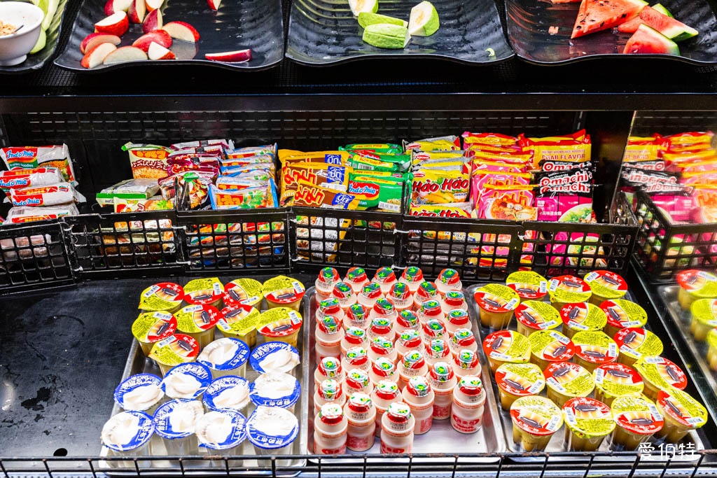 中壢火車站泰式燒肉吃到飽推薦｜大象泰式美食館，百種食材隨你吃，訂位價格 @愛伯特