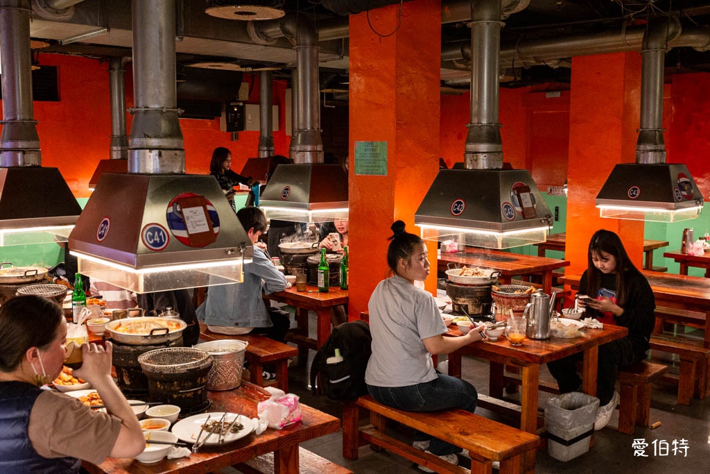 中壢火車站泰式燒肉吃到飽推薦｜大象泰式美食館，百種食材隨你吃，訂位價格 @愛伯特