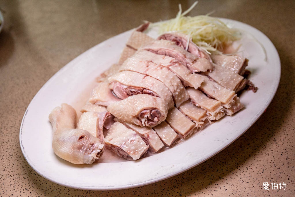 大溪聚餐哪裡吃？在地人推薦大溪鵝莊，鵝肉好吃，有停車場，近老街 @愛伯特