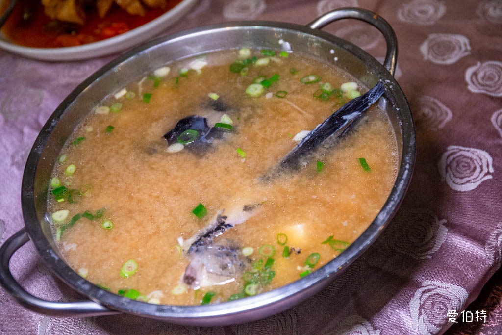 橋頭活魚餐廳評價|桃園龍潭石門活魚推薦,土雞,炒麵好吃 @愛伯特