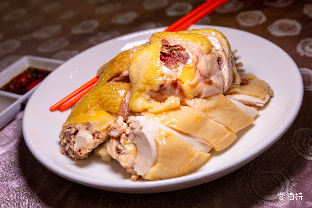 不用煩惱怎麼玩！大溪龍潭賞楓葉，落羽松吃活魚一日遊懶人包 @愛伯特