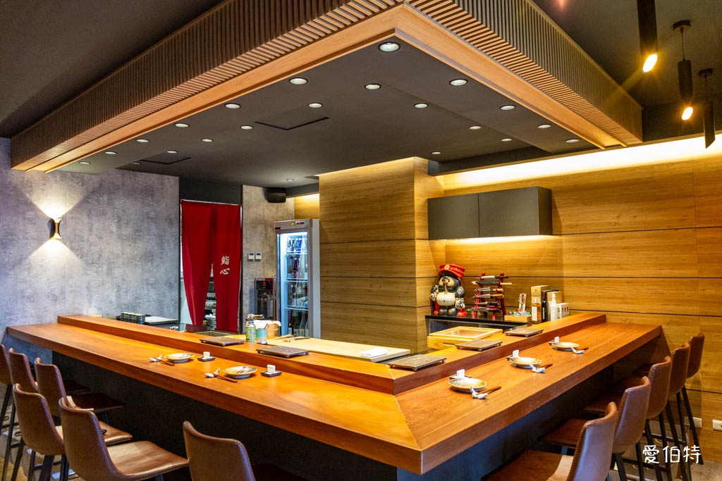 鮨心日式無菜單料理評價|2000元板前16道Omakase @愛伯特