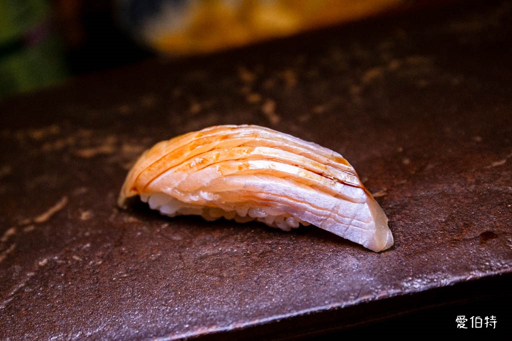 鮨心日式無菜單料理評價|2000元板前16道Omakase @愛伯特