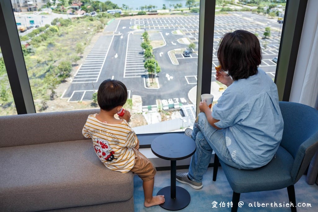 青埔推薦住宿｜COZZI Blu 和逸飯店桃園館，Xpark水族館、新光影城