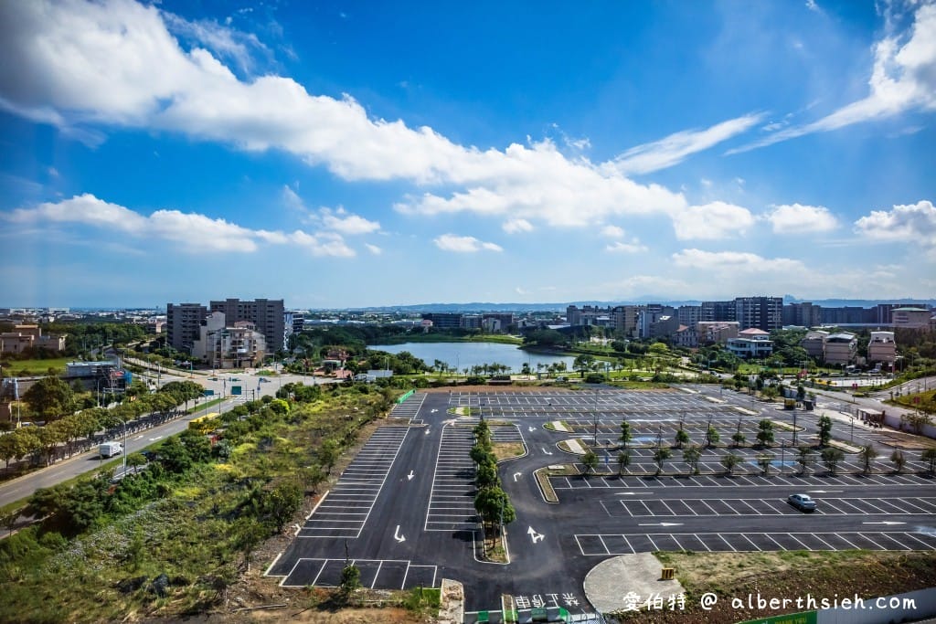 青埔推薦住宿｜COZZI Blu 和逸飯店桃園館，Xpark水族館、新光影城
