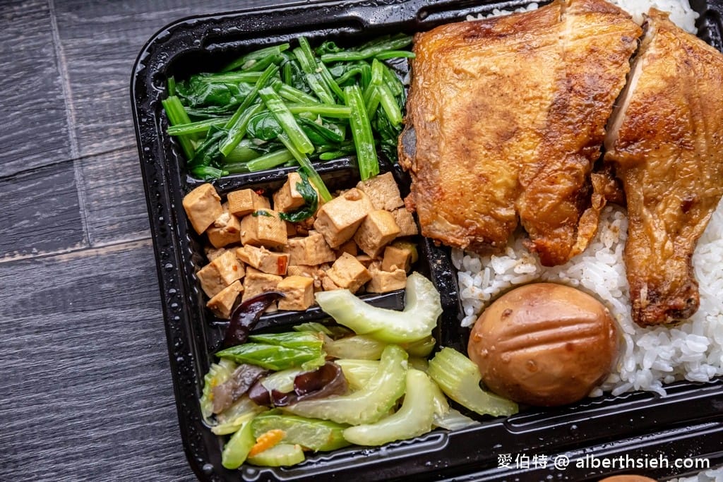 中央排骨飯｜號稱中壢最好吃的排骨便當，中央西路排骨飯評價推薦
