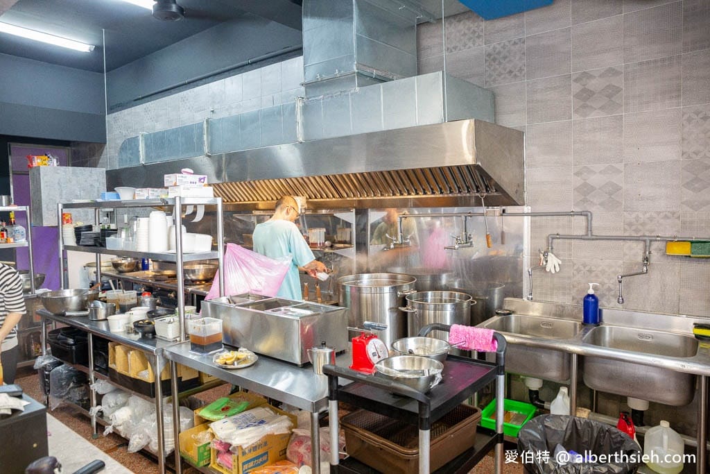 鵝師兄舒肥鵝肉專賣店|桃園中壢平鎮振興西路,鹹水鵝與辣炒鵝腸 - 第8張圖 鵝師兄舒肥鵝肉專賣店|桃園中壢平鎮振興西路,鹹水鵝與辣炒鵝腸