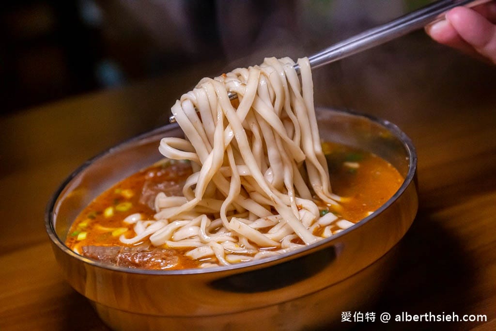 桃園龜山老皮牛肉麵華亞店|低消100元薑汁豆花豆漿吃到飽 - 第15張圖 桃園龜山老皮牛肉麵華亞店|低消100元薑汁豆花豆漿吃到飽