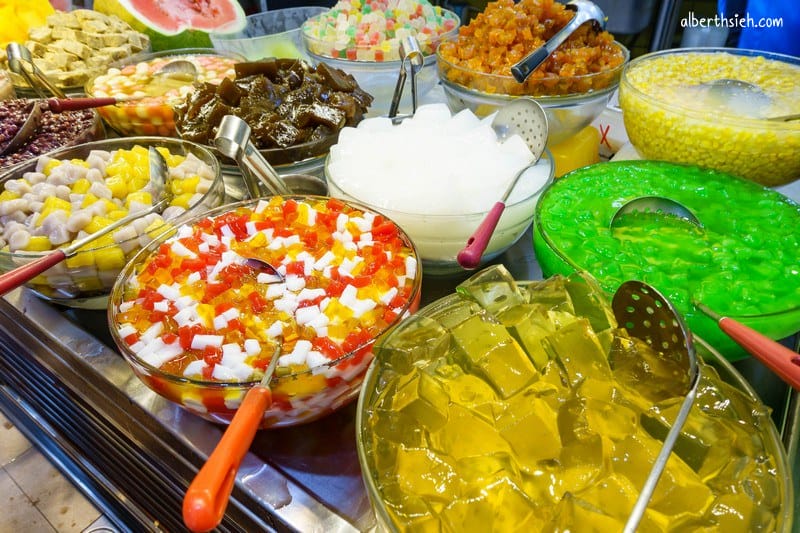 鉅大自助冰城｜中壢必吃冰店，DIY秤重超多配料可選擇，40年老店