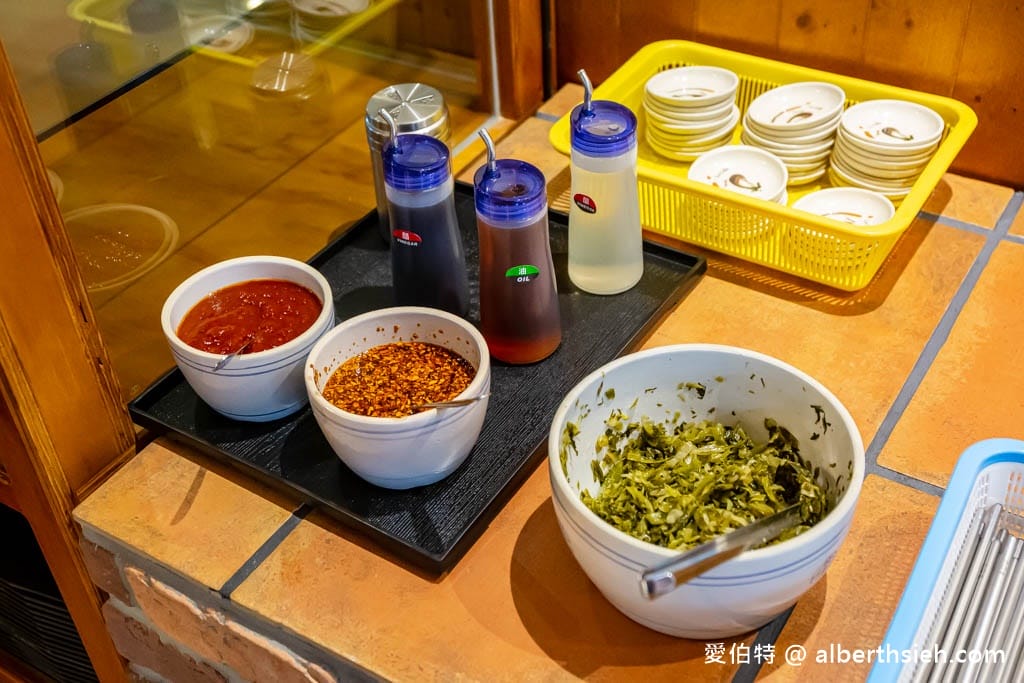 桃園龜山老皮牛肉麵華亞店|低消100元薑汁豆花豆漿吃到飽 - 第6張圖 桃園龜山老皮牛肉麵華亞店|低消100元薑汁豆花豆漿吃到飽