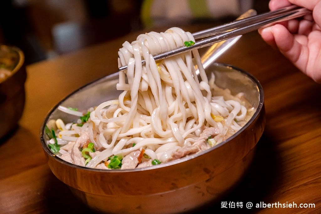 桃園龜山老皮牛肉麵華亞店|低消100元薑汁豆花豆漿吃到飽 - 第23張圖 桃園龜山老皮牛肉麵華亞店|低消100元薑汁豆花豆漿吃到飽