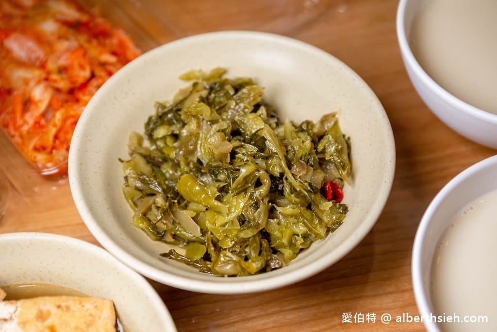 新竹湖口老皮牛肉麵｜105元起豆花豆漿吃到飽，免費停車場