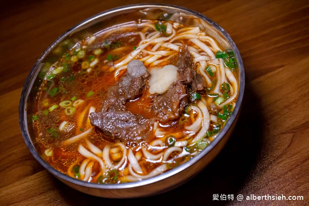 桃園龜山老皮牛肉麵華亞店|低消100元薑汁豆花豆漿吃到飽 - 第12張圖 桃園龜山老皮牛肉麵華亞店|低消100元薑汁豆花豆漿吃到飽