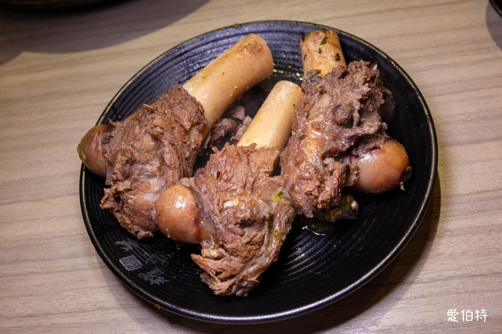桃園羊肉爐吃到飽推薦｜耀武羊威平鎮店，599元近百種自助食材