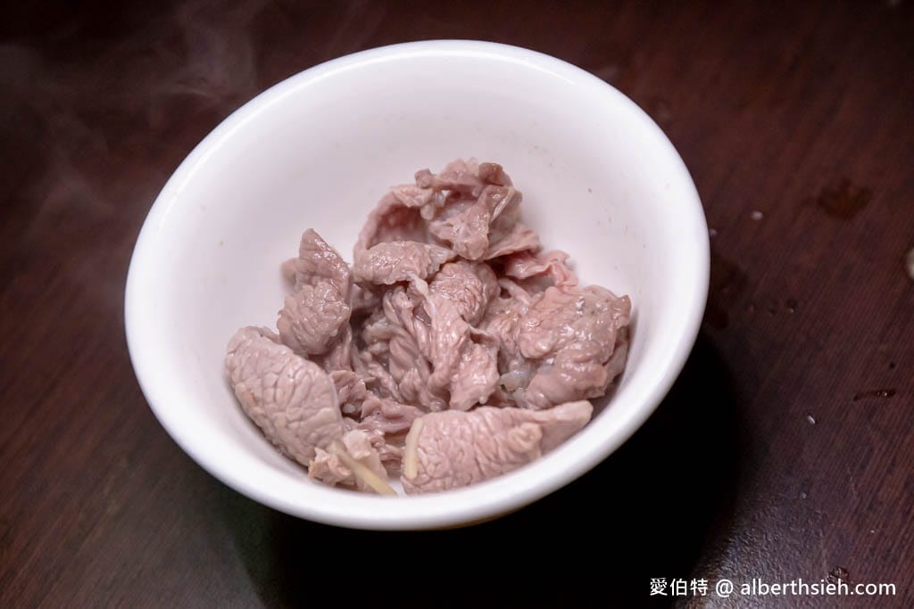 桃園中壢江家羊肉|青埔隱藏版清燉羊肉爐,近機捷A20興南站必吃推薦 - 第20張圖 桃園中壢江家羊肉|青埔隱藏版清燉羊肉爐,近機捷A20興南站必吃推薦
