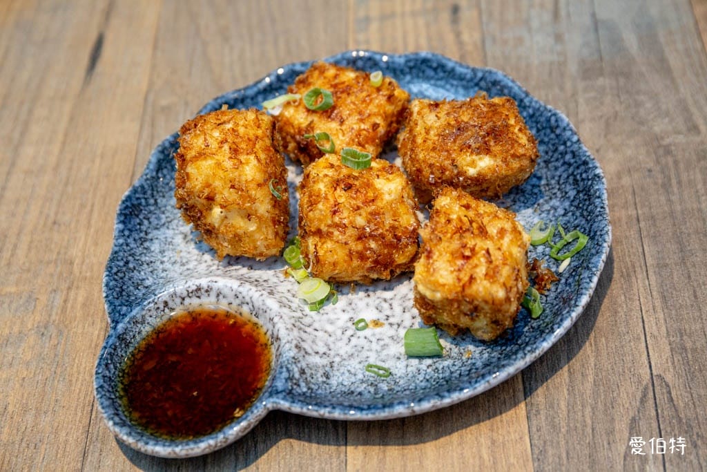 拉麵夫人中路店｜桃園拉麵推薦，湯頭濃郁不油膩，溫潤順口