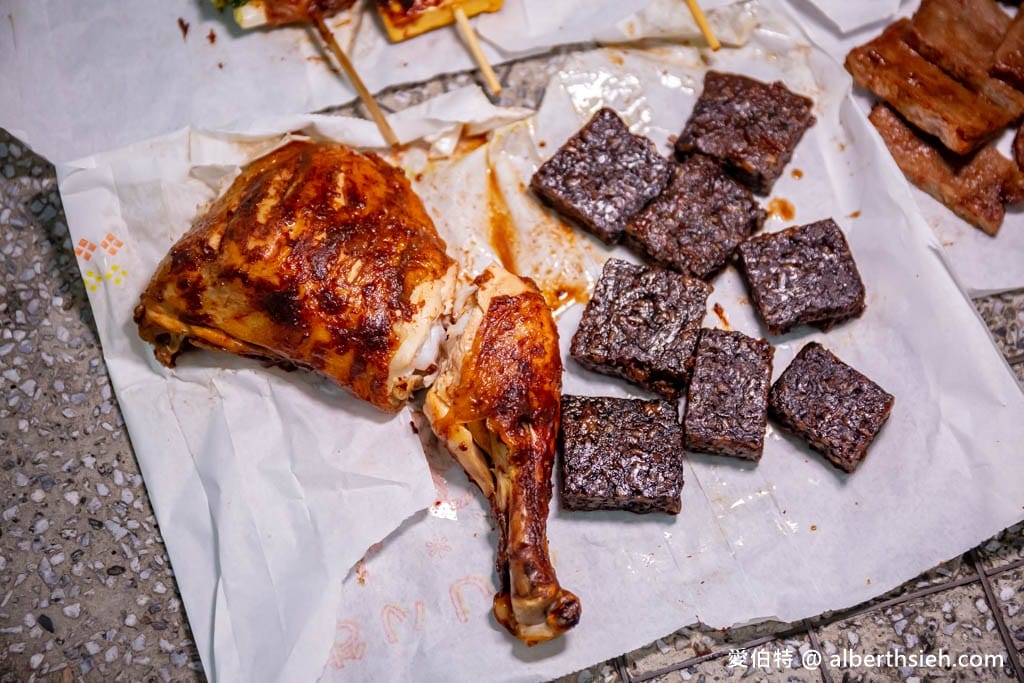 南崁曾記烤肉|桃園蘆竹仁愛黃昏市場美食,獨家中藥醬料秘製 - 第17張圖 南崁曾記烤肉|桃園蘆竹仁愛黃昏市場美食,獨家中藥醬料秘製