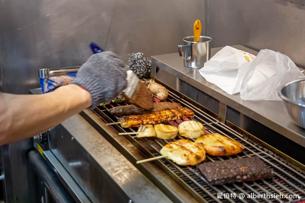 南崁曾記烤肉|桃園蘆竹仁愛黃昏市場美食,獨家中藥醬料秘製 - 第13張圖 南崁曾記烤肉|桃園蘆竹仁愛黃昏市場美食,獨家中藥醬料秘製