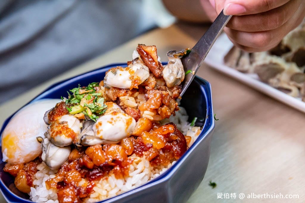 小料理海米粉莊敬店｜桃園藝文特區高評價小吃，滷肉飯，鮮米粉必點