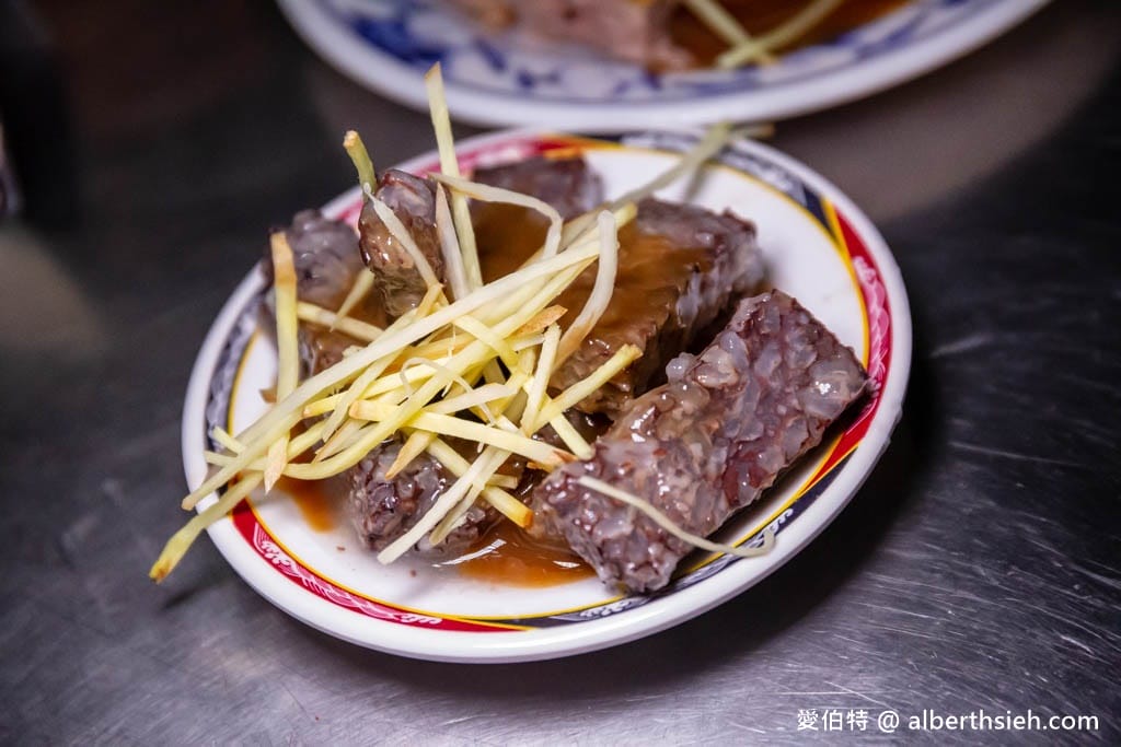 高雄大立漢神商圈平價人氣小吃推薦｜金城鴨肉專門店