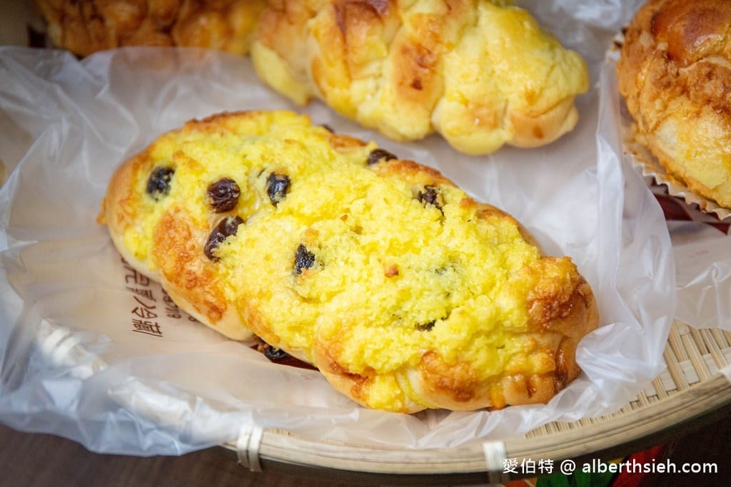 龍潭燒菓子烘焙坊｜在地人說最貴也是最好吃的麵包蛋糕店