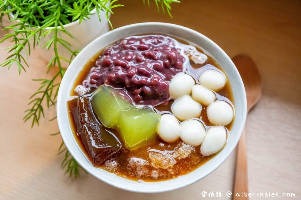 澎湃豆花龍潭店｜桃園人氣連鎖，豆花/嫩仙草、黑糖冰沙吃到飽