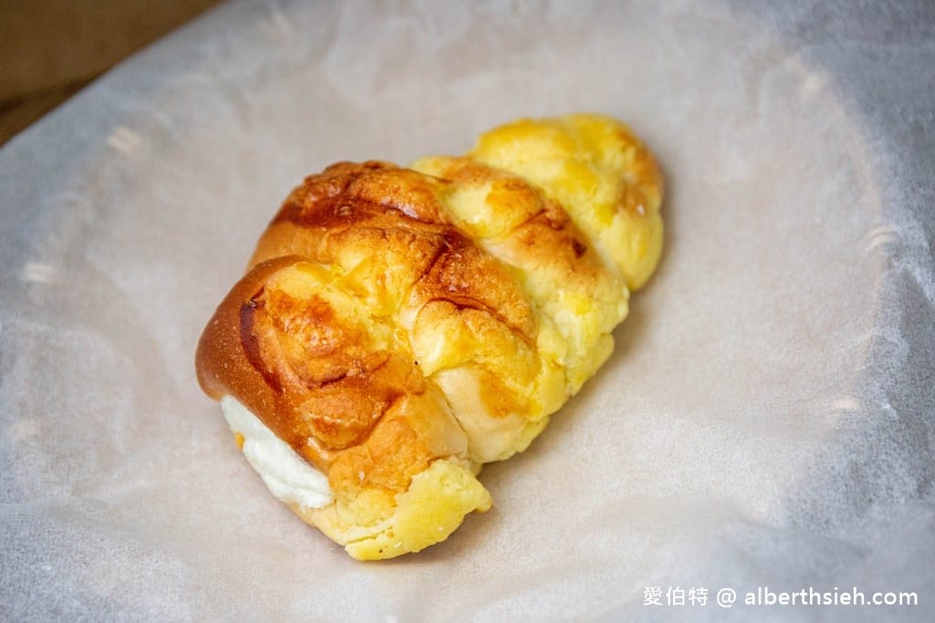 龍潭燒菓子烘焙坊｜在地人說最貴也是最好吃的麵包蛋糕店