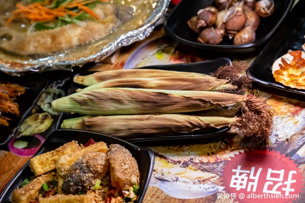花現烤物胡椒魚海鮮燒烤桃園夜市｜無土味肉質鮮甜，胡椒魚必點