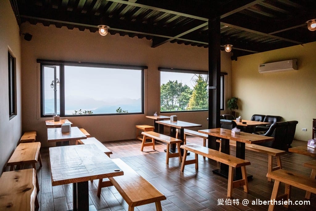一山景觀咖啡｜桃園復興角板山景觀餐廳，視野寬闊居高臨下
