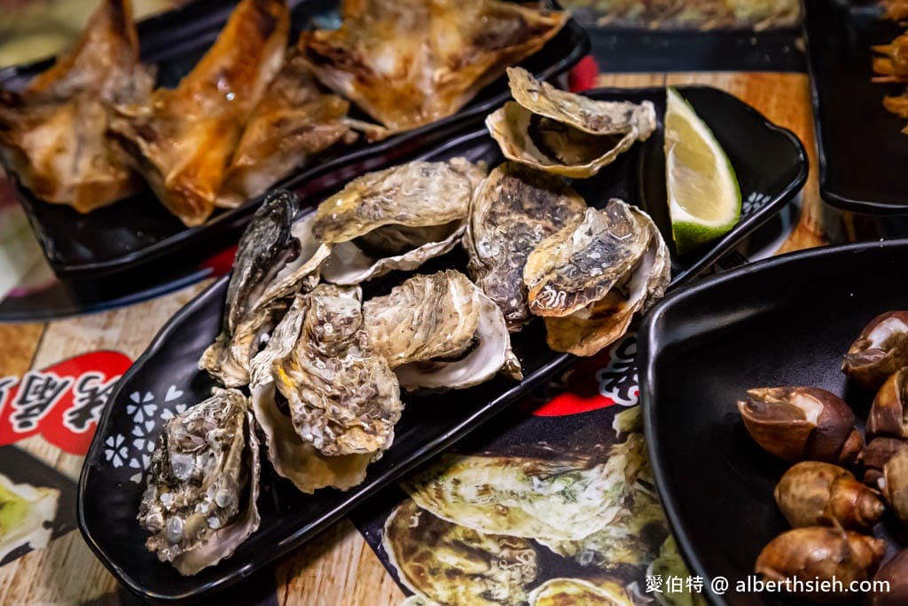 花現烤物胡椒魚海鮮燒烤桃園夜市｜無土味肉質鮮甜，胡椒魚必點