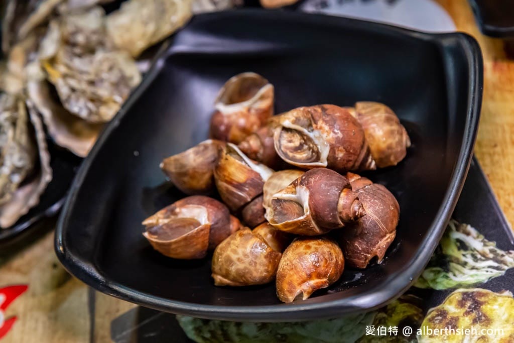 花現烤物胡椒魚海鮮燒烤桃園夜市｜無土味肉質鮮甜，胡椒魚必點