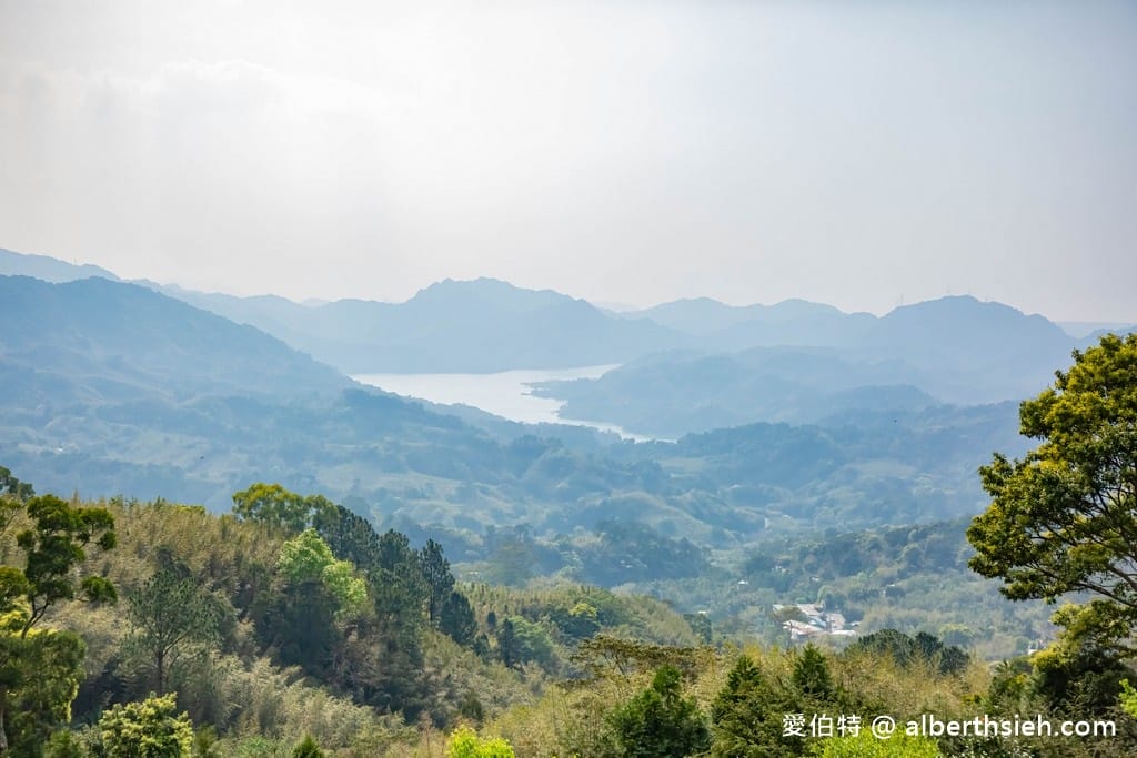 一山景觀咖啡｜桃園復興角板山景觀餐廳，視野寬闊居高臨下