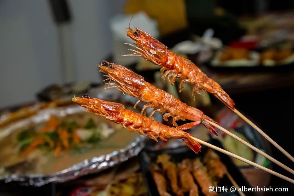 花現烤物胡椒魚海鮮燒烤桃園夜市｜無土味肉質鮮甜，胡椒魚必點