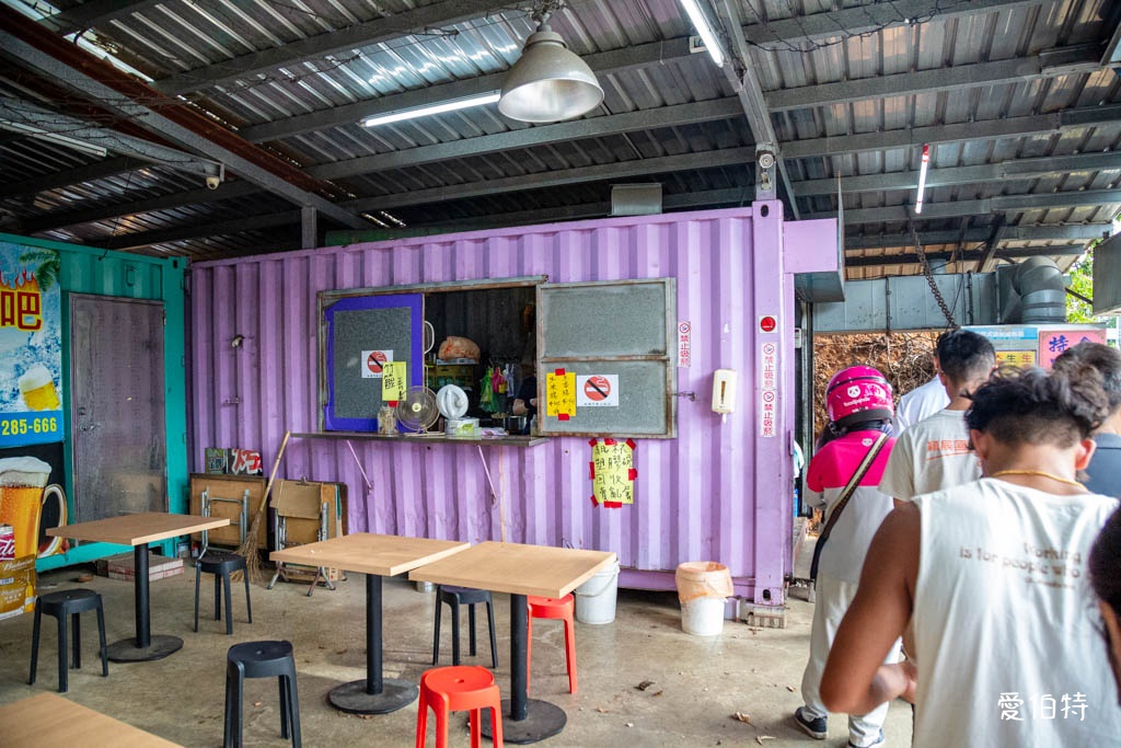 A7體育大學站美食推薦｜龜山大樹下大腸包小腸，香腸紮實好吃 @愛伯特